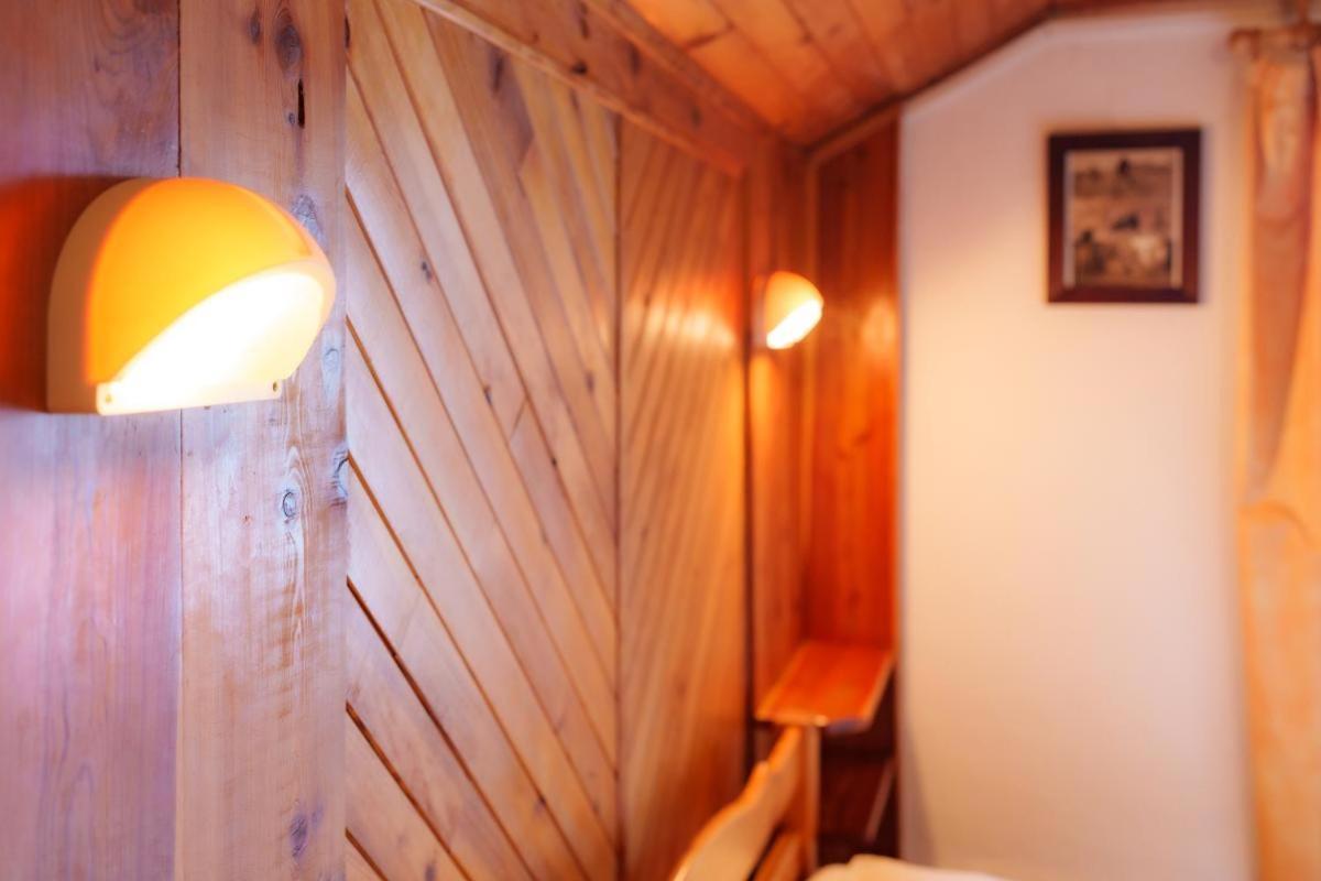 Auberge L'Estoilies Saint-Vérand 外观 照片