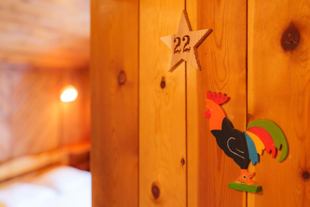 Auberge L'Estoilies Saint-Vérand 外观 照片