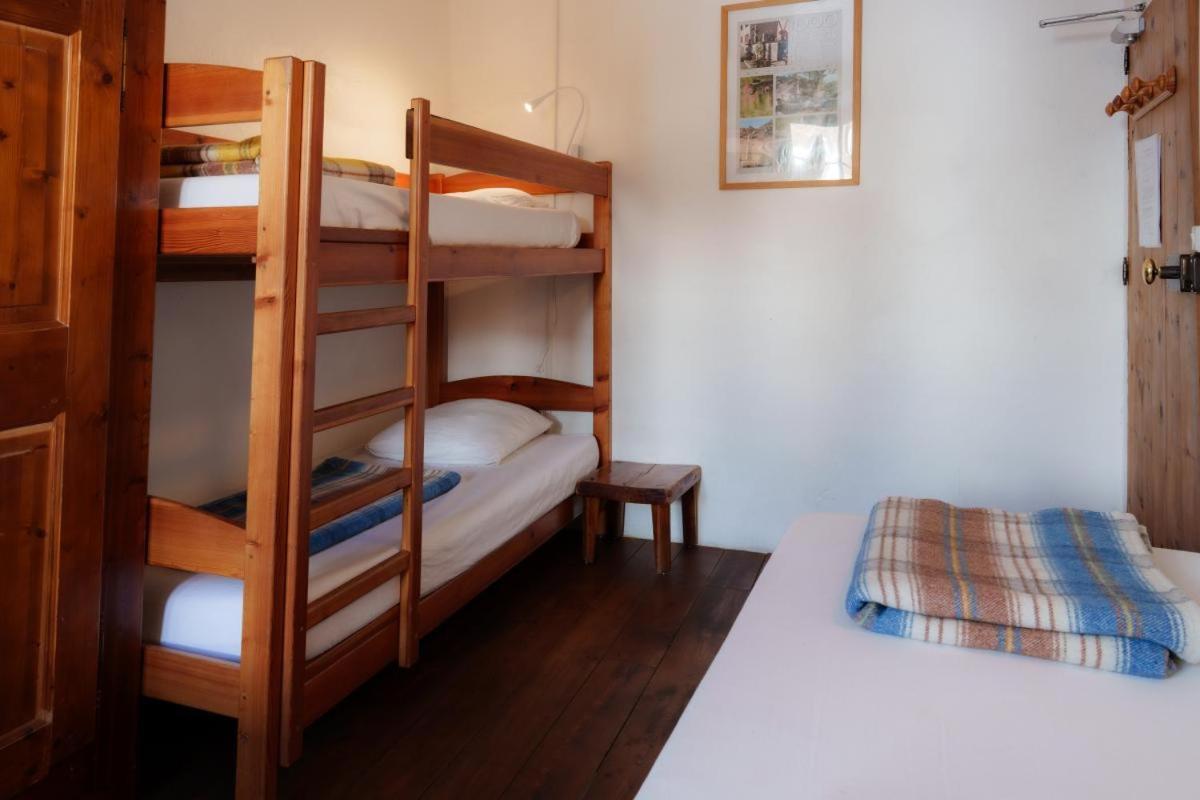 Auberge L'Estoilies Saint-Vérand 外观 照片