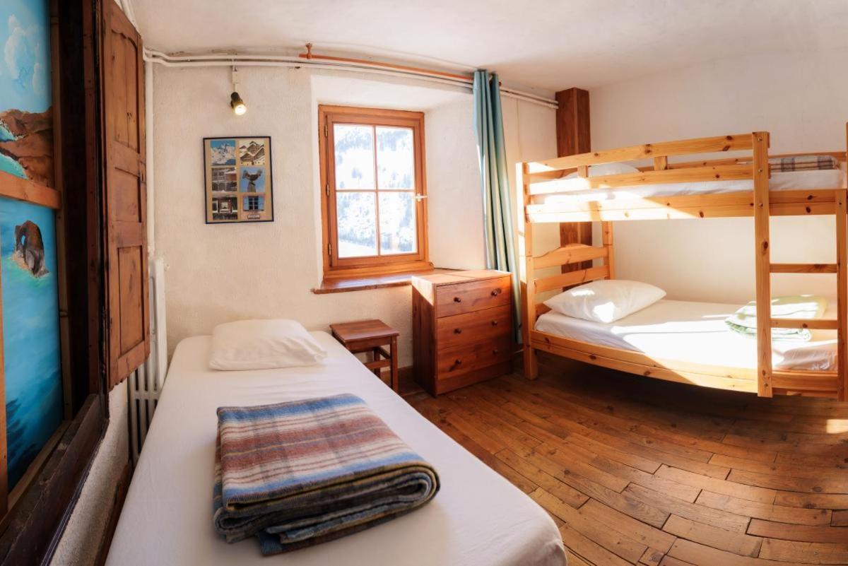 Auberge L'Estoilies Saint-Vérand 外观 照片